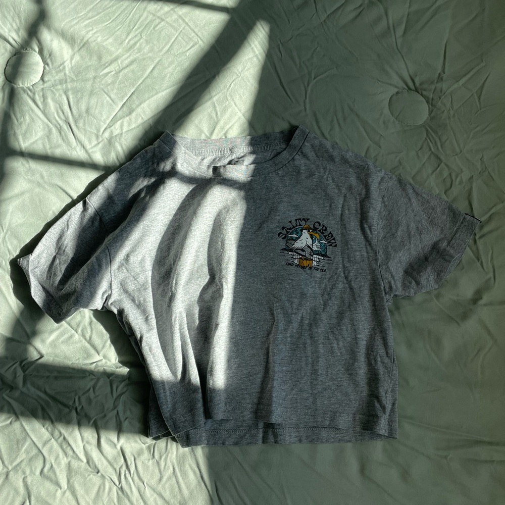Salty crew tee